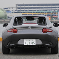 【マツダ ロードスターRF】リトラクタブルファストバックの名を持つオープン［写真蔵］