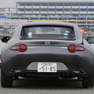 【マツダ ロードスターRF】リトラクタブルファストバックの名を持つオープン［写真蔵］