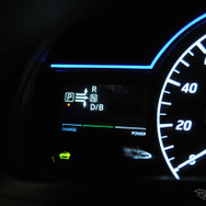 【日産 ノートe-POWER】シリーズハイブリッドを追加［写真蔵］