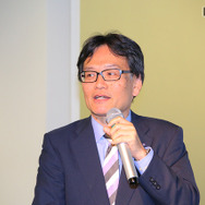 朝日大学歯学部の硲哲崇教授（口腔機能修復学講座口腔生理学分野）