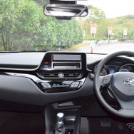 トヨタ C-HR プロトタイプ
