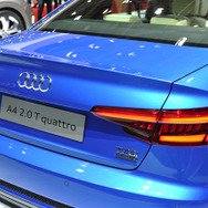 アウディ A4（東京モーターショー15）