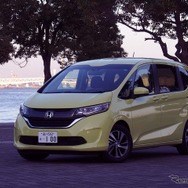 フリード＋ G・Honda SENSING(オプション装着車)