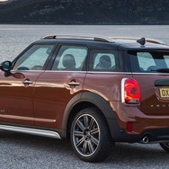 MINIクロスオーバー新型