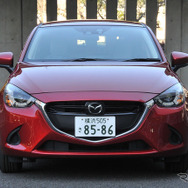 【マツダ デミオ 改良新型】G-ベクタリングや衝突軽減ブレーキなど採用［写真蔵］