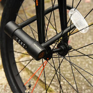 キーレスの自転車用ロック「ダイヤルコンボU字ロック」発売
