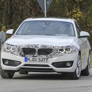 BMW 2シリーズクーペスクープ写真