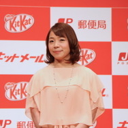 キットメール販売開始セレモニーに登壇した三宅宏実（2016年12月6日）