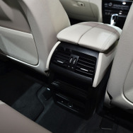 BMW X5 xDrive40e（東京モーターショー15）