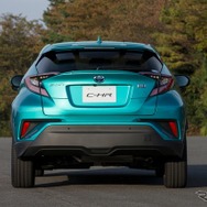 トヨタ C-HR