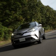トヨタ C-HR