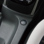 日産 ノート e-POWER