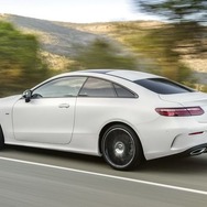 メルセデス Eクラス クーペ 新型のAMGライン