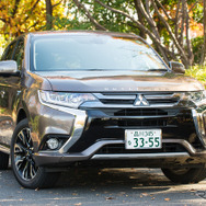 三菱 アウトランダーPHEV（オプション装着車）