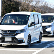その後、ステップワゴン モデューロXに試乗