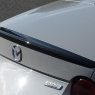 新型マツダ ロードスター スポーツレカロ