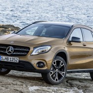 メルセデスベンツGLA改良新型