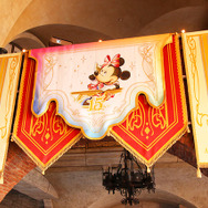 「東京ディズニーシー15周年“ザ・イヤー・オブ・ウィッシュ”」デコレーションがフィナーレ仕様に