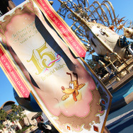 「東京ディズニーシー15周年“ザ・イヤー・オブ・ウィッシュ”」デコレーションがフィナーレ仕様に