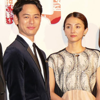 妻夫木聡＆満島ひかり「愛してるよ」とメール交換！意欲作『愚行録』撮影を前に 画像