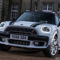 MINIクロスオーバー新型、231馬力の「JCW ALL4」初公開！ 画像