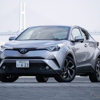 【トヨタ C-HR ハイブリッド 試乗】加速感は面白みに欠けるが…中村孝仁 画像