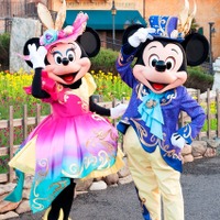 【ディズニー】イースター新コスのファーストルック！春らしいウサ耳帽子がポイント 画像