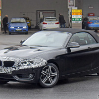 BMW2シリーズ カブリオレ改良新型、最新「iDriveシステム」搭載へ！ 画像