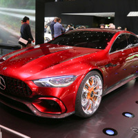 【ジュネーブモーターショー2017】メルセデスAMG GTコンセプト…816馬力の4ドアスポーツ［詳細画像］ 画像