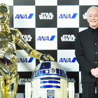『スター・ウォーズ』C-3PO役の“伝説”アンソニー・ダニエルズが来日！ 特別機にご満悦 画像
