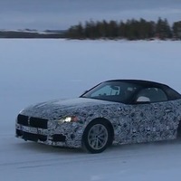 雪の坂道を力強く！BMW Z5 新型、開発順調【動画】 画像