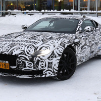 ついに...アストンマーティンDB11、AMG製V8搭載モデルが上海でワールドプレミアか!? 画像