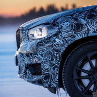 「M」社の肝入り！BMW X3次期型、トップモデル「X3 M40i」を10月投入へ 画像