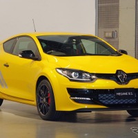 ルノー メガーヌ R.S. 最終モデルに日本限定車「パックスポール」…20台のみ 画像