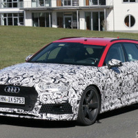 レッドカラーが刺激的...アウディRS4次期型、パナメーラターボ移植で460馬力へ向上！ 画像