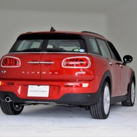 【MINI クラブマン 新型】「らしさ」生かしながら拡大した室内と荷室 画像