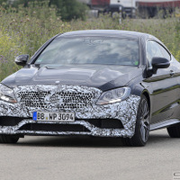 メルセデス AMG C63クーペ、改良新型はEクラス風ヘッドライトに！ 画像