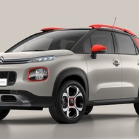 シトロエン C3エアクロス 発表…最新コネクト搭載の小型SUV 画像