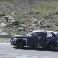 【動画】ボルボ最小SUV「XC40」、力強く峠のワインディングを駆け抜ける! 画像
