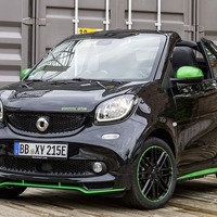 スマート フォーツー カブリオ EV新型、欧州で発売…155km走行可 画像