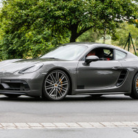 ポルシェ 718ケイマン GTS、公開直前スクープ…370馬力のハイチューン版 画像