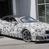 BMW M8、V12エンジンを搭載か…コンバーチブルの姿を確認 画像