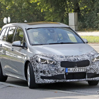BMWが新型ラッシュ！ 2シリーズ グランツアラー にも新世代“イカリング” 画像