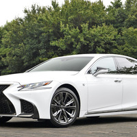 【レクサス LS 新型】F SPORT は走りも装備も“大人のスポーツセダン”［写真蔵］ 画像