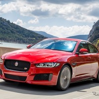 ジャガー XE 2018年モデルの受注開始…新エンジン導入でラインアップを14機種に拡充 画像