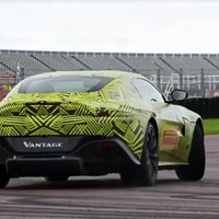 アストンマーティン ヴァンテージ 新型、テールスライドを披露［動画］ 画像