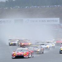 【SUPER GT 最終戦】ハイブリッドレーシングカー・プリウス、CR-Z がSUPER GT参戦終了を発表 画像