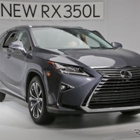 ［写真蔵］レクサス RX350L のリア部110mm延長し、3列モデルを設定 画像
