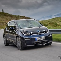 BMW i3 改良新型を発売---フロントマスク刷新でEVらしさを強調、538万円から 画像