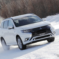 【三菱 アウトランダーPHEV プロトタイプ 試乗】4WDのミツビシを標榜するだけのことはある…齋藤聡 画像